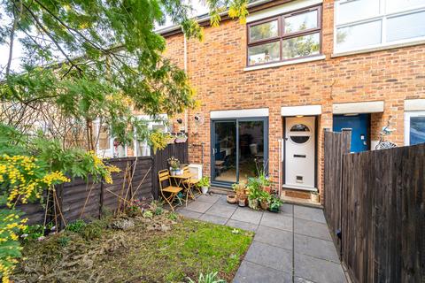 2 bedroom terraced house for sale, Lightfoot Road, Crouch End N8