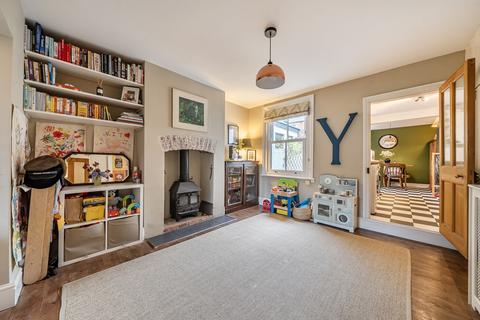 2 bedroom terraced house for sale, Horns Road, Gloucestershire GL5
