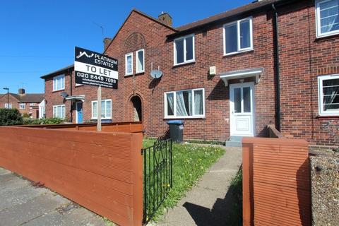 3 bedroom terraced house for sale, Amersham Avenue, London N18