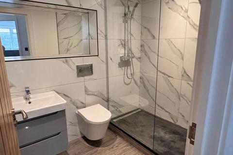 2 bedroom apartment to rent, Greenswood Road, Brixham TQ5