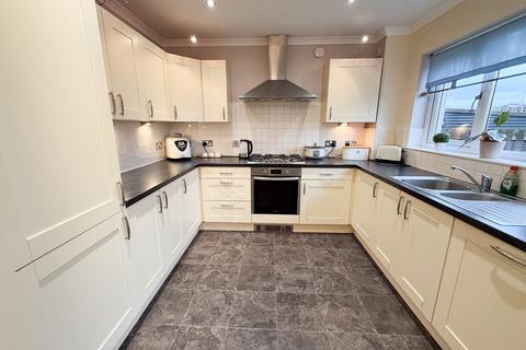 4 bedroom detached house for sale, Hebridean Gardens, Crieff