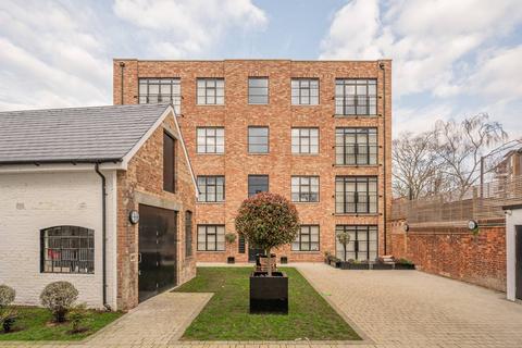 1 bedroom flat to rent, Mitcham Lane, Streatham Park, London, SW16