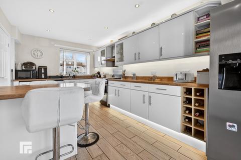 undefined, Mallory Close, Barry CF62