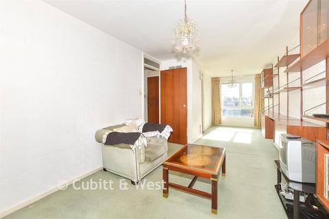 3 bedroom terraced house for sale, Tunnmeade, Ifield, Crawley, West Sussex