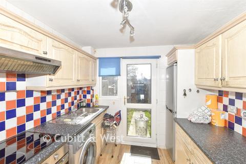 undefined, Tunnmeade, Crawley RH11