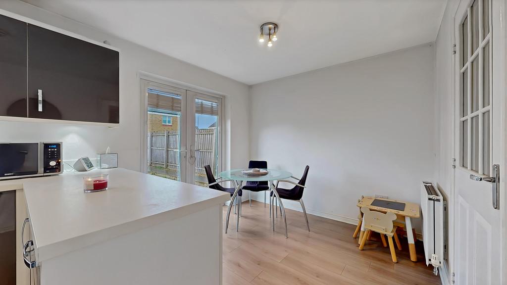 33-print-117 Craigswood Way 25