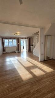 undefined, Belgrave Walk, Mitcham, CR4