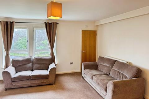 2 bedroom flat to rent, 53 Old Burdiehouse Road, Edinburgh EH17