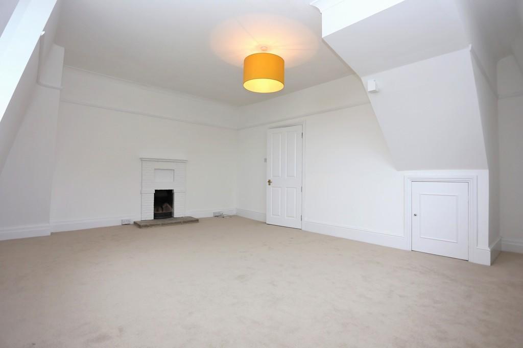 9, 173 Kingsway new25 (19)