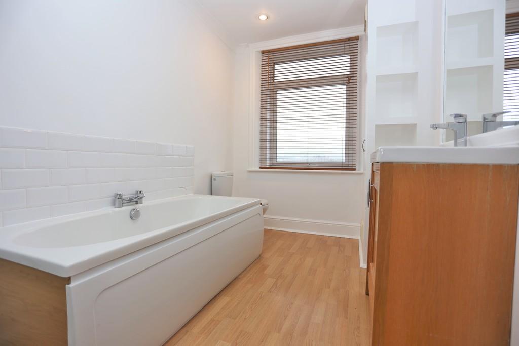 9, 173 Kingsway new25 (13)