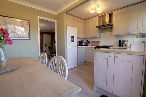 2 bedroom terraced house for sale, Whitemill Road, Chatteris