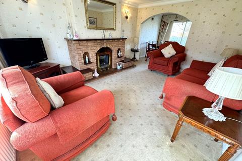 3 bedroom semi-detached house for sale, Rosalind Grove, Wolverhampton
