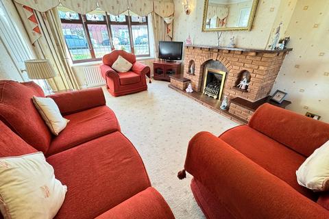 3 bedroom semi-detached house for sale, Rosalind Grove, Wolverhampton