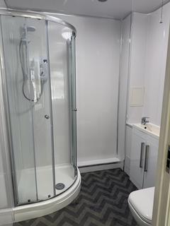 2 bedroom flat to rent, Wallace Street, Glasgow G5