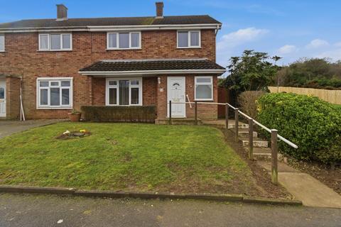 3 bedroom semi-detached house for sale, Troutbeck Drive, Worcester WR4