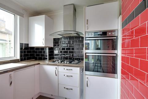 undefined, Centrecourt Road, Worthing, BN14