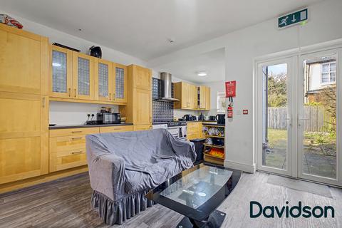 5 bedroom end of terrace house for sale, Sefton Road, Birmingham B16