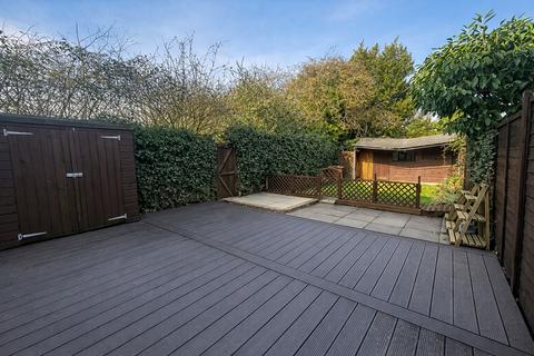3 bedroom semi-detached house for sale, Chestnut Way, Tiptree