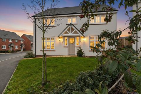 undefined, Arthur Keene Close, Stonehouse GL10