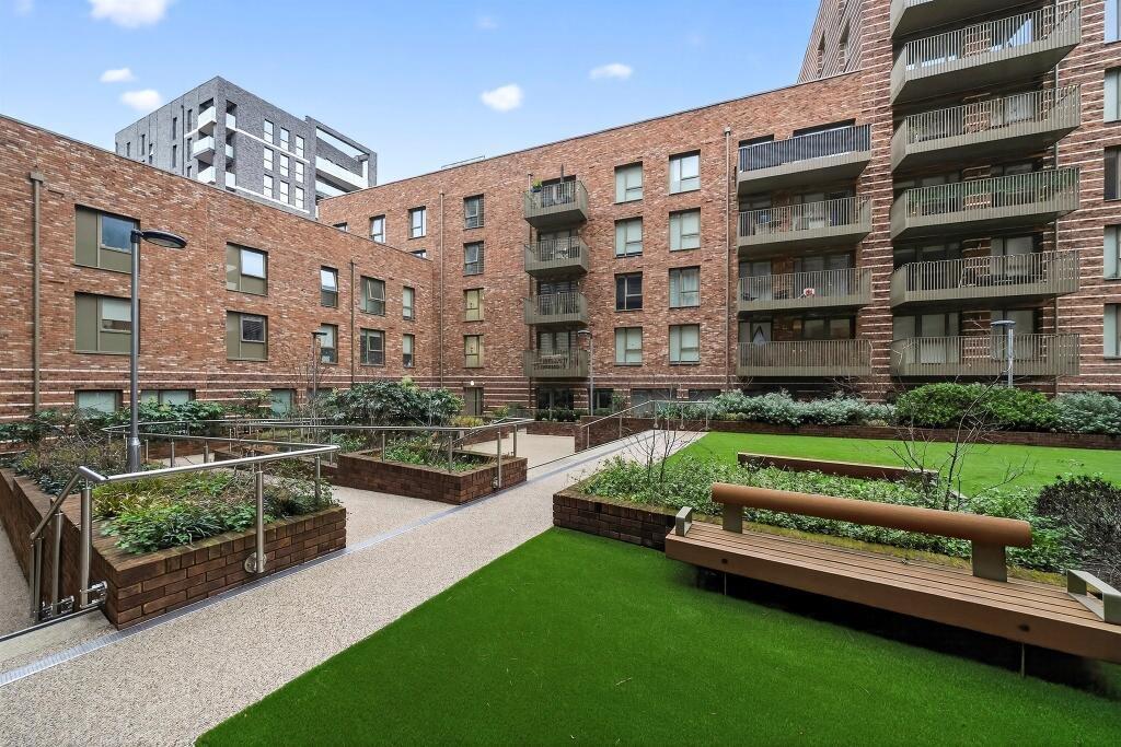 Residents Gardens