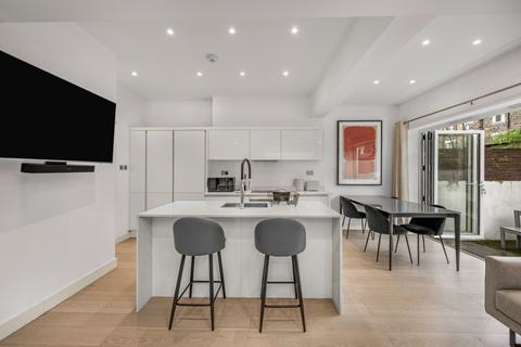undefined, College Place, London