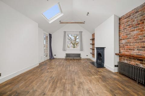 3 bedroom flat to rent, King Henrys Road, Primrose Hill, London
