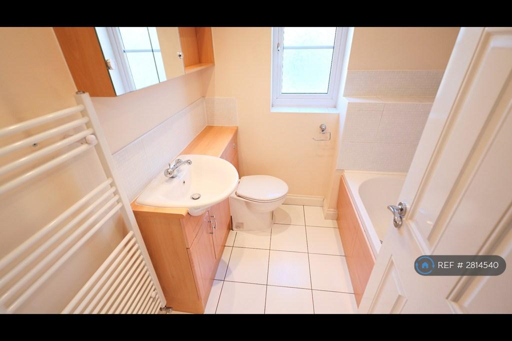Main Bathroom