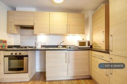 undefined, Fenton Street, London, E1