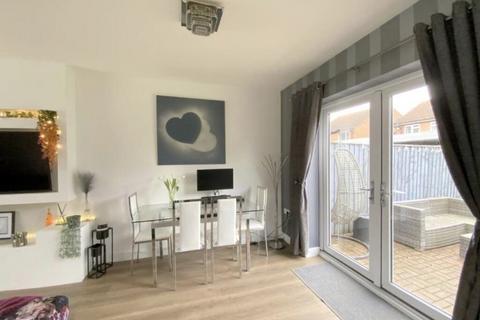 undefined, MEADOWLILLY COURT, NEW WALTHAM