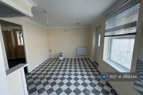 1 bedroom flat to rent, High Street, Sittingbourne, ME10