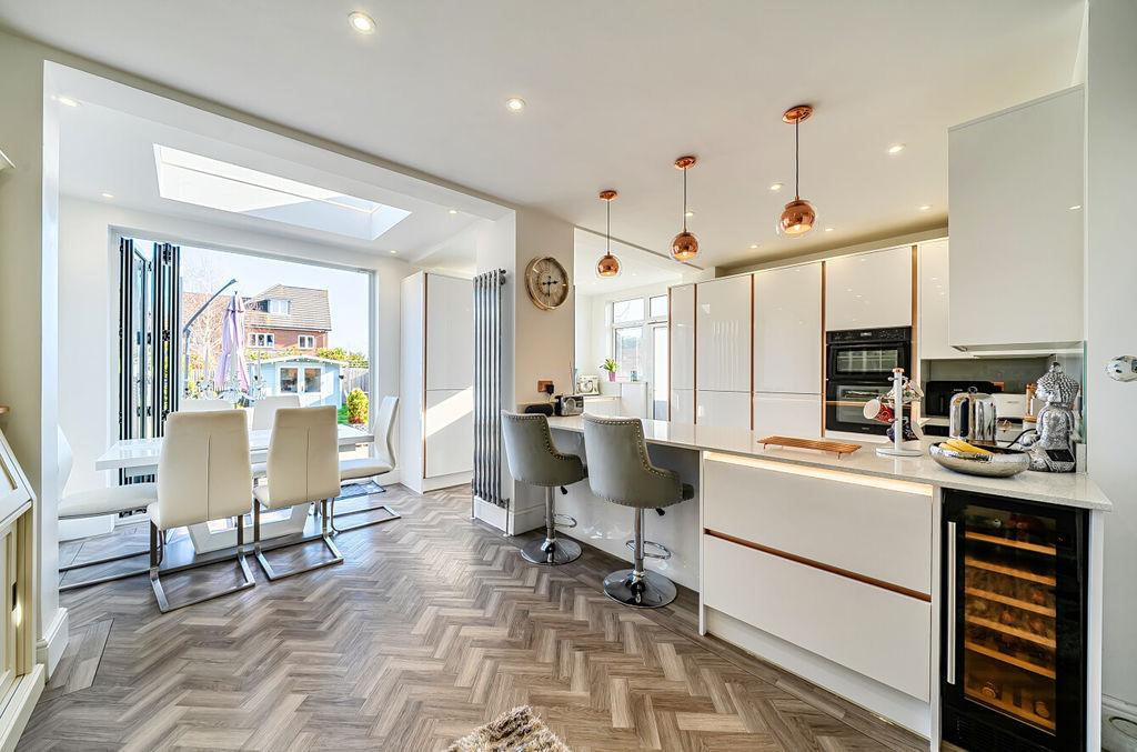 Open plan dining