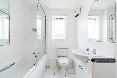 2 bedroom flat to rent, Marathon Way, London, SE28