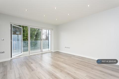 3 bedroom flat to rent, London Road, Tunbridge Wells, TN4