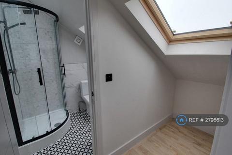 1 bedroom in a house share to rent, Bramley Road, Leicester, LE3