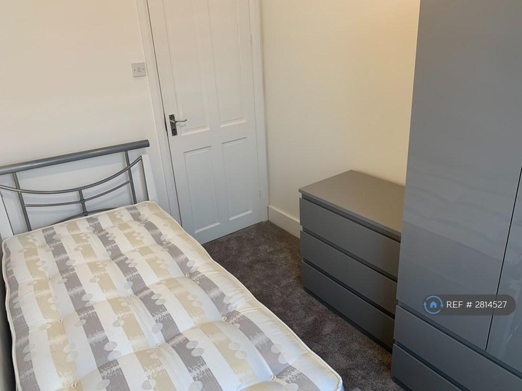 Single Bedroom