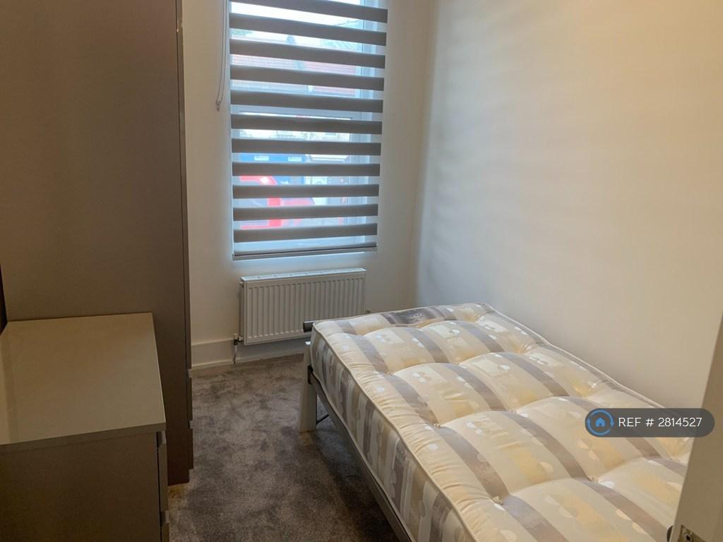Single Bedroom