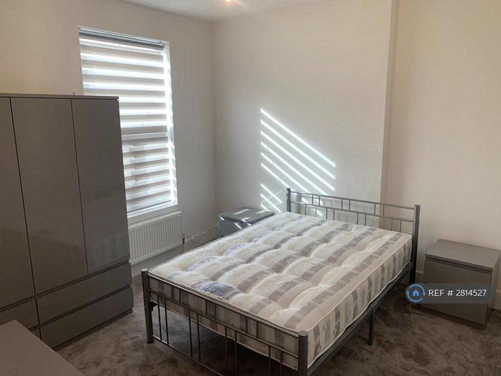 Double Bedroom