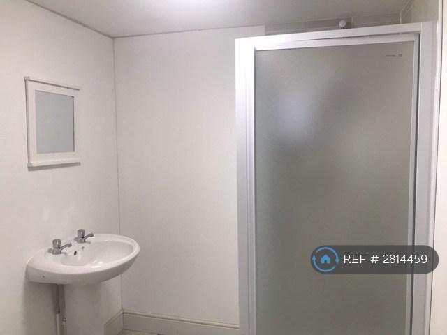 Shower Room 1
