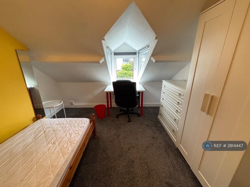Single Bedroom 2nd Floor