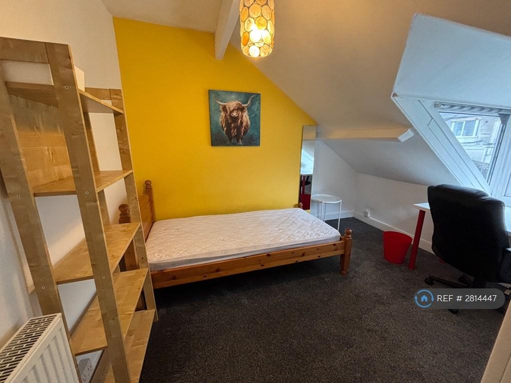 Single Bedroom 2nd Floor
