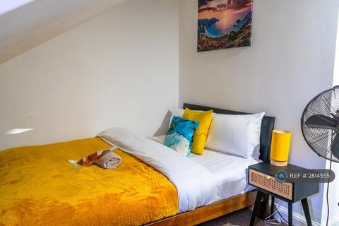 undefined, Princess Road West, Leicester, LE1