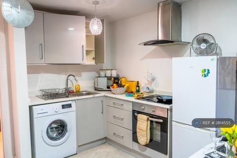 undefined, Princess Road West, Leicester, LE1