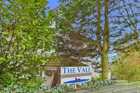 5 bedroom detached house for sale, The Vale, 50 Tor O Moor Road, Woodhall Spa