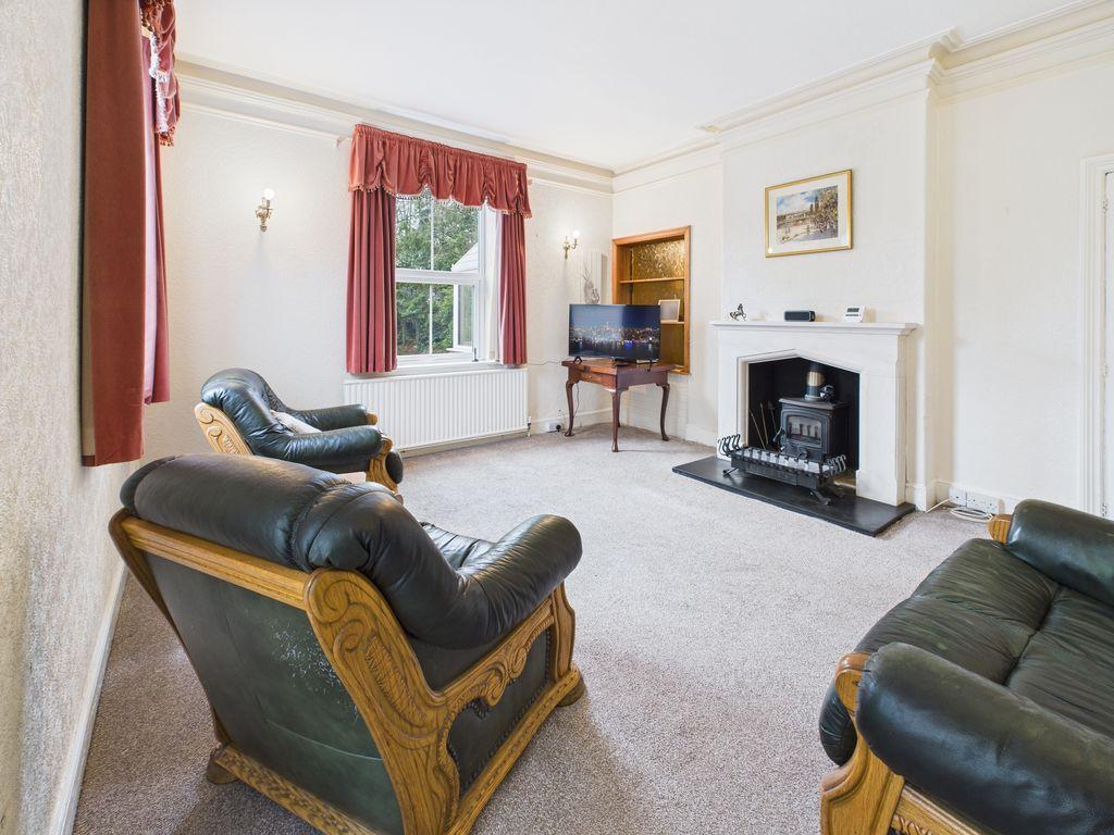 Main Lounge