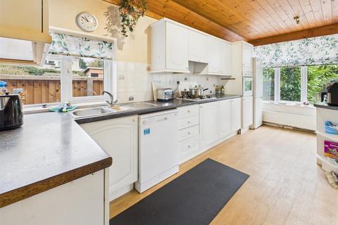 5 bedroom detached house for sale, The Vale, 50 Tor O Moor Road, Woodhall Spa