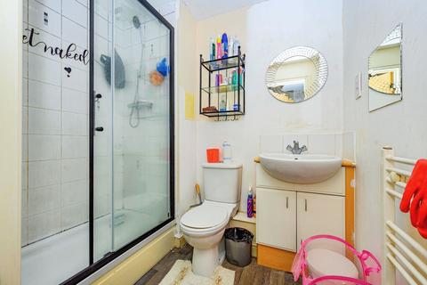 undefined, Clarkson Court, Hatfield, AL10