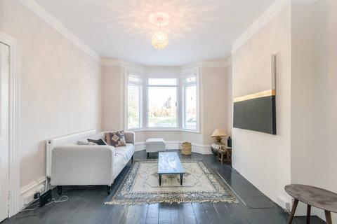 3 bedroom terraced house to rent, Roundwood Road, NW10, Harlesden, London, NW10