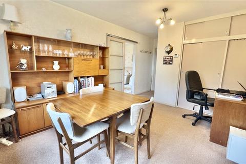 undefined, Lyndhurst Close, Thingwall, Wirral, CH61