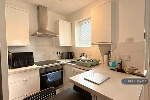 undefined, Kimberley, Church Crookham, Fleet, GU52