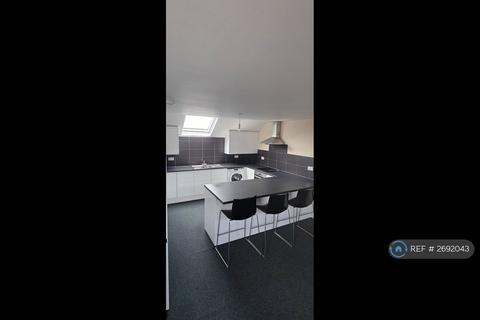 undefined, Tetlow St, Liverpool, L4